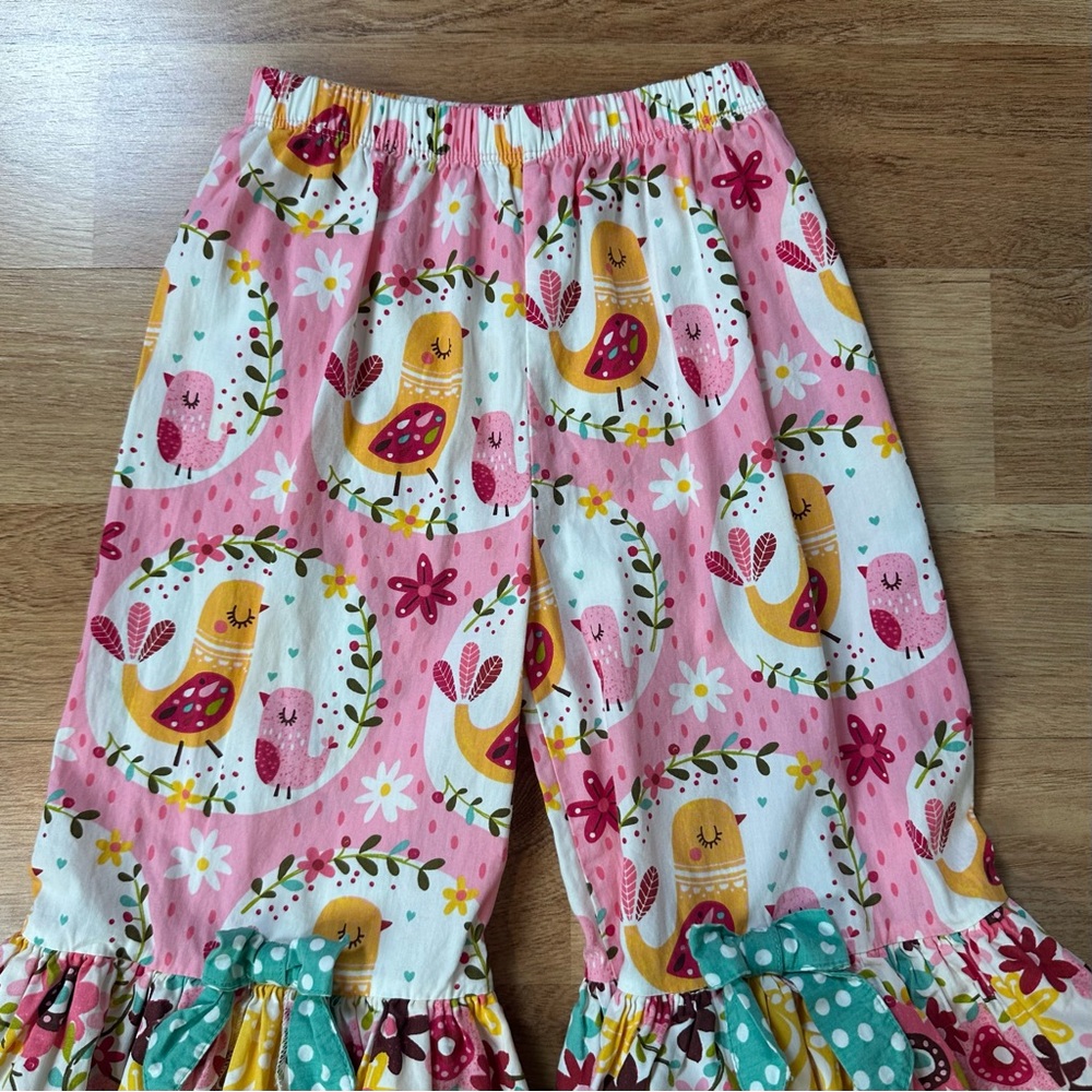 Jelly the Pug Girls Sweet Peep Collection Boutique Capri Bow Set Top & Bottom 5 - Picture 8 of 14
